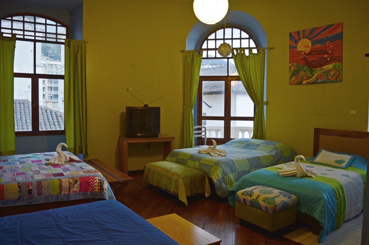 Hostal Quito Cultural Exterior foto